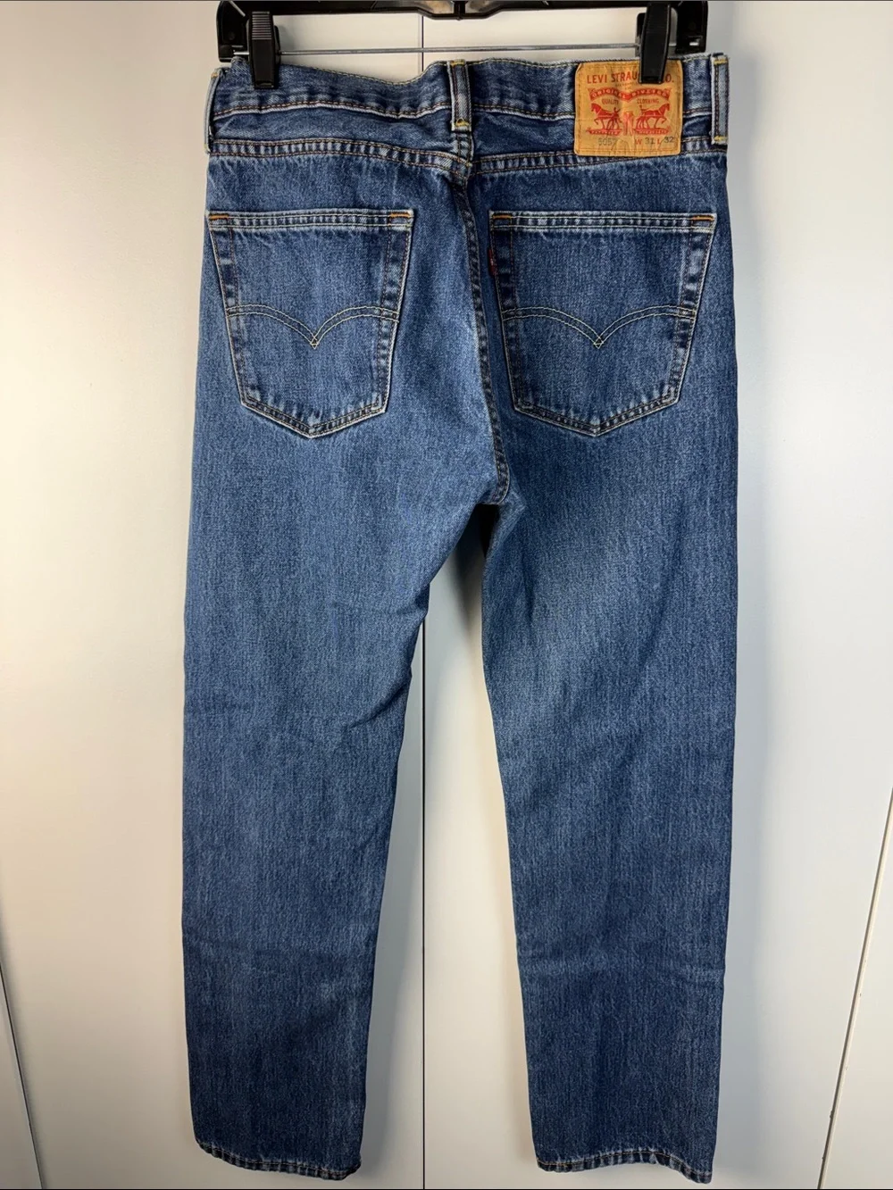 Levi's 505 Straight Fit Dark Blue Denim Jeans W31 L32 EUC vintage